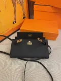 エルメスバッグ HERMES2022新作ケリーメッセンジャーバッグ