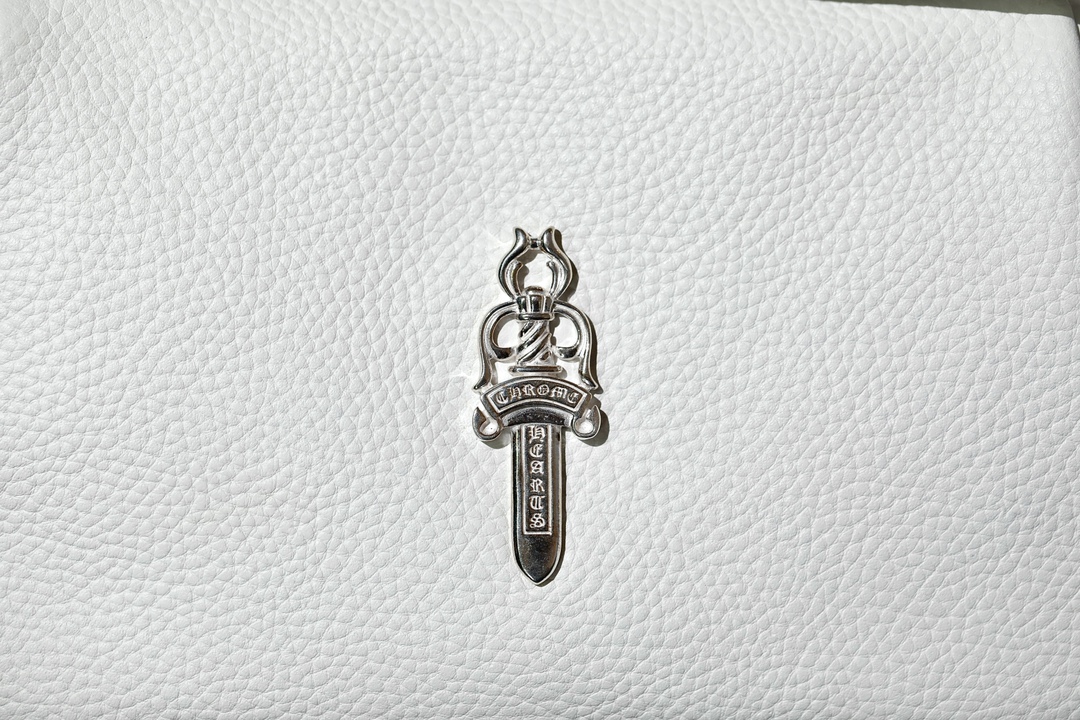 クロムハーツバッグ CHROMEHEARTS2022新作CHICKENNUGGET脇の下バッグ