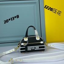 ディオールバッグ DIOR2022新しいハンドバッグ