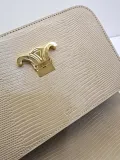 セリーヌバッグ CELINE2022新しいTriompheメッセンジャーバッグ