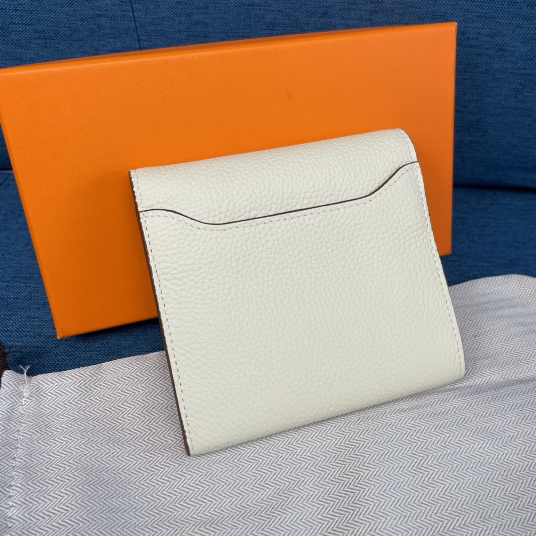 エルメス財布 HERMES2022新作コンスタンスバイフォールドウォレット