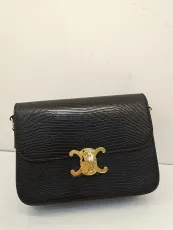 セリーヌバッグ CELINE2022新作トリオンフボックスメッセンジャーバッグ