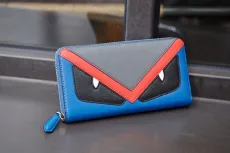 フェンディ財布 FENDI2022新しいジッパーウォレット