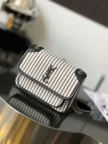 サンローランバッグ Saint Laurent2022春と夏のチェーンサッチェル633151