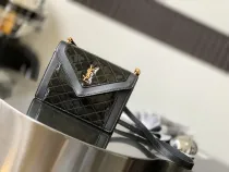 サンローランバッグ Saint Laurent2022新作GABYミニサッチェル685574