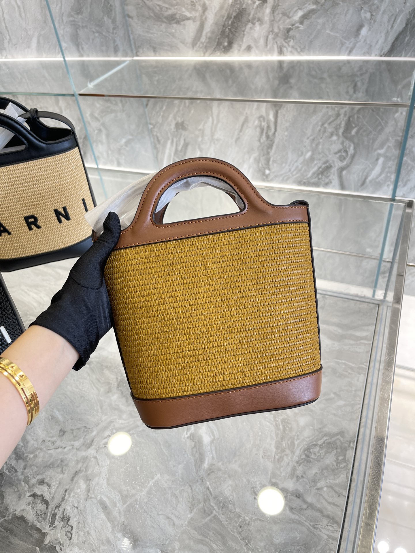 マルニバッグ  Marni2022新しいバケットストローバッグ