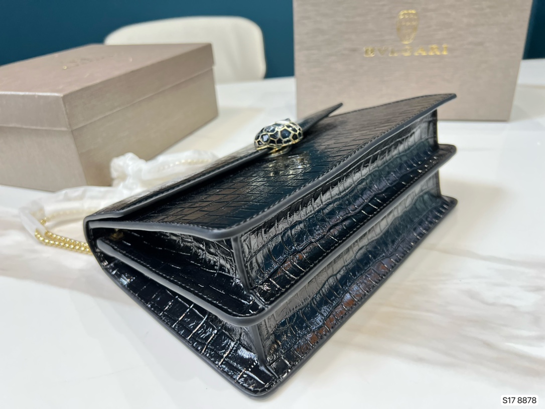 ブルガリバッグ  BVLGARI2022新しいワークチェーンショルダーバッグ