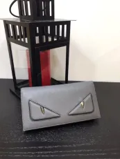 フェンディ財布 FENDI2022新作2つ折りスーツクリップウォレット