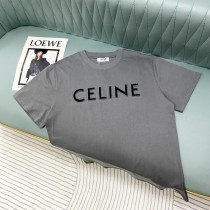 セリーヌ服 CELINE2022春夏の立体エンボススローガンTシャツ
