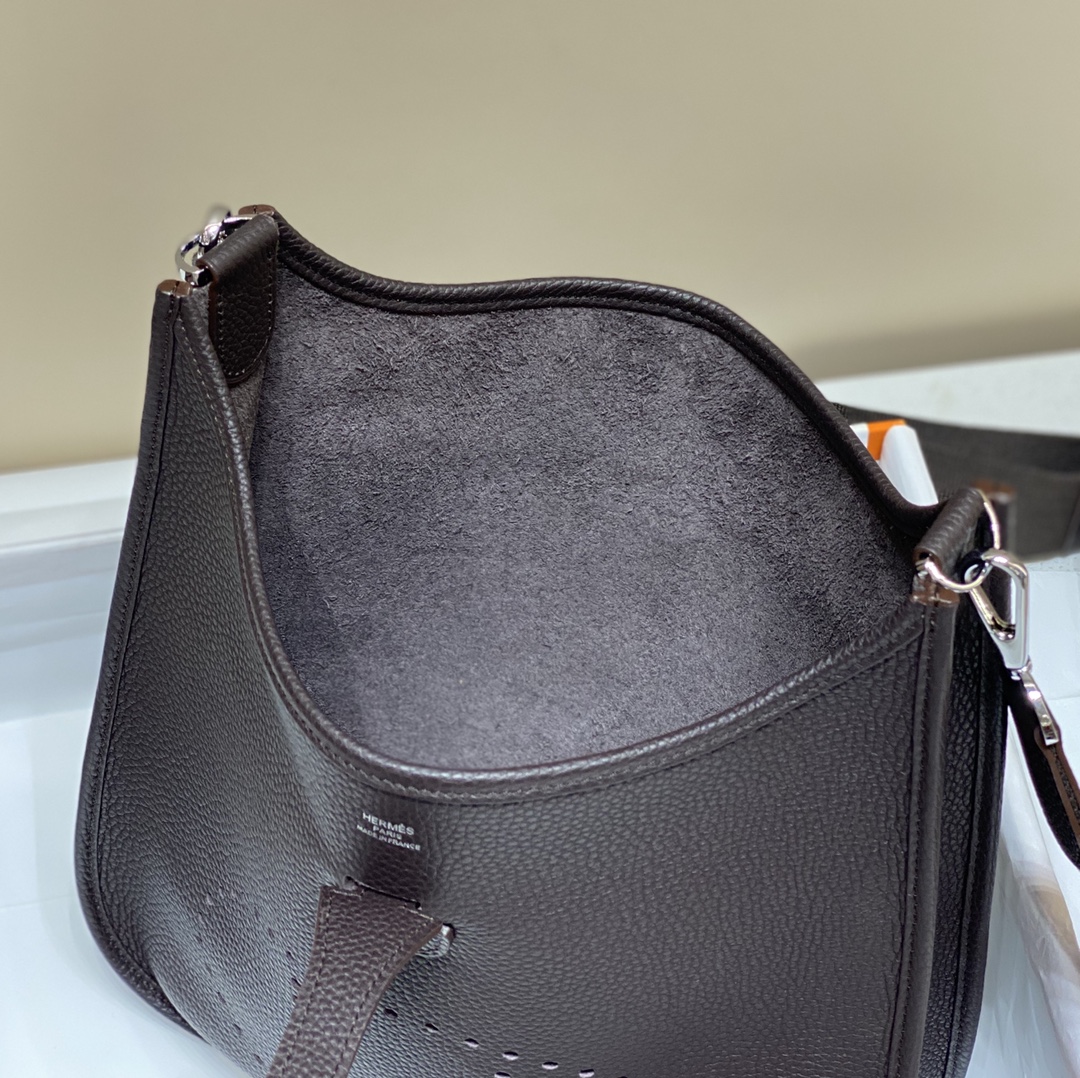 エルメスバッグ HERMES2022新作メッセンジャーバッグ
