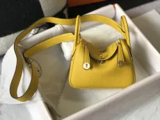 エルメスバッグ HERMES2022新作Mini Lindyメッセンジャーバッグ