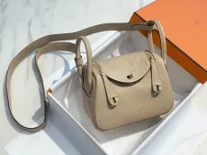 エルメスバッグ HERMES2022新作Mini Lindyメッセンジャーバッグ