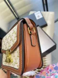セリーヌバッグ CELINE2022新しいメッセンジャーバッグ