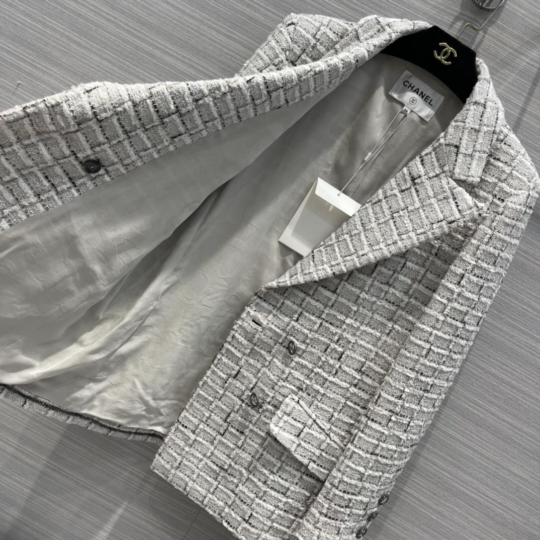 日本国内最高級ブランド販売店のブランド通販専門店 / シャネル服 CHANEL2022早春新商品ハイグレードグレーチェック柄ツイードスーツロングコート