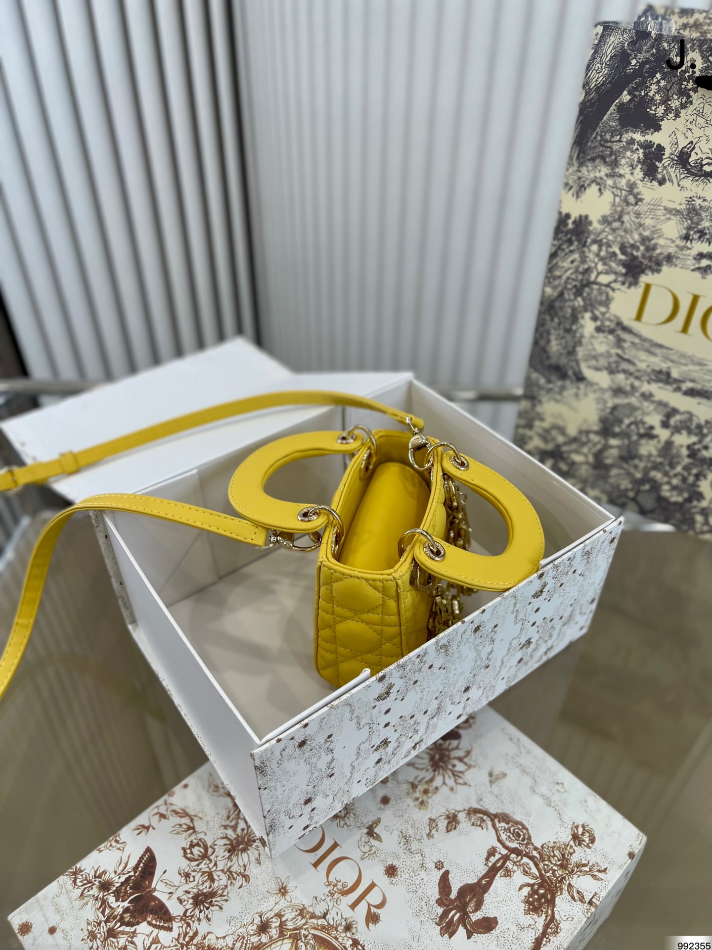 ディオールバッグ DIOR2022新しいハンドバッグ