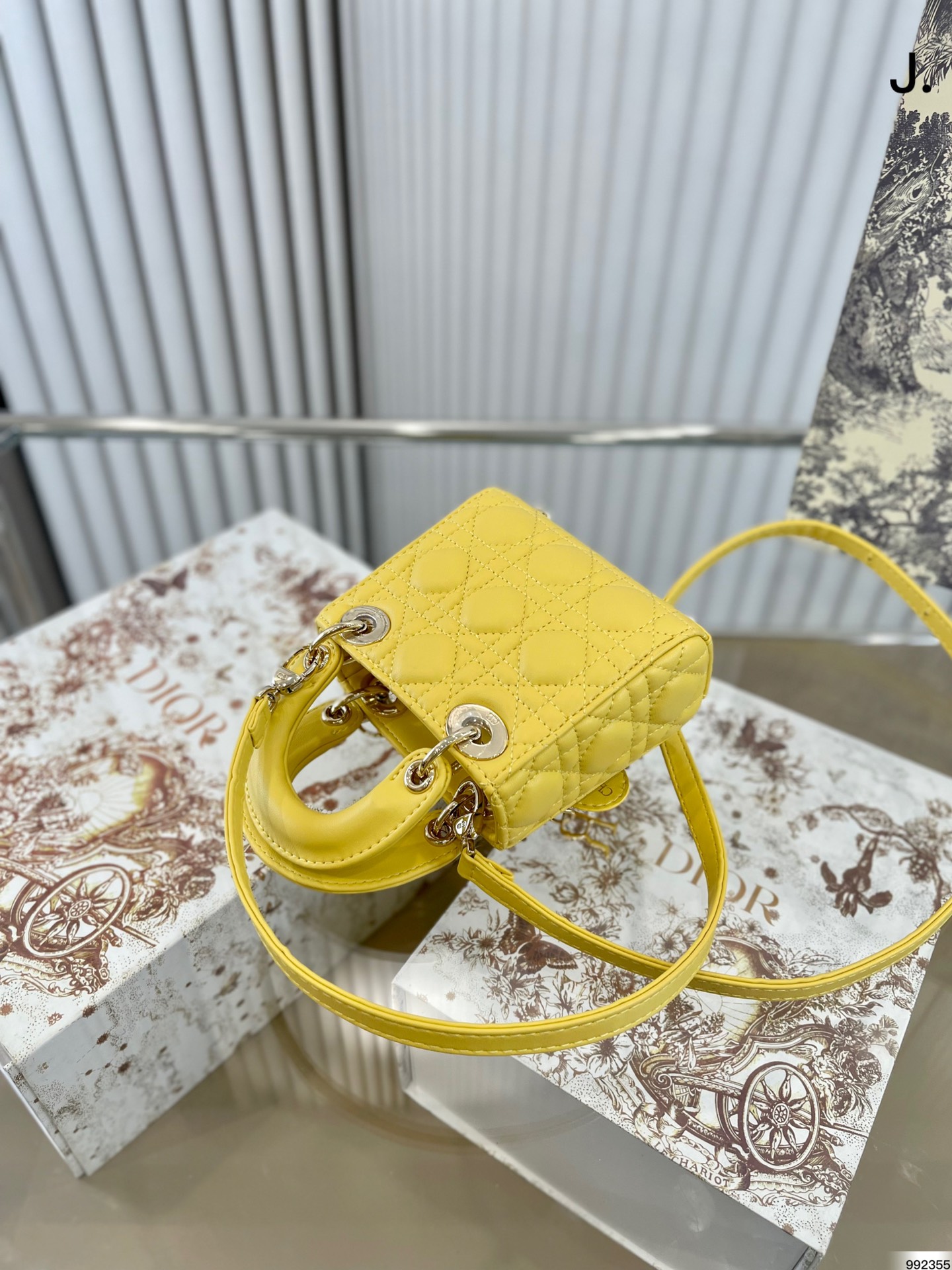 ディオールバッグ DIOR2022新しいハンドバッグ