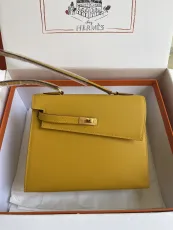 エルメスバッグ HERMES2022最新のケリーメッセンジャーバッグ