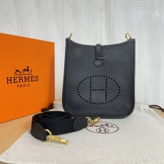 エルメスバッグ HERMES2022新作ミニメッセンジャーバッグ