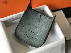 エルメスバッグ HERMES2022新作ミニエブリンメッセンジャーバッグ