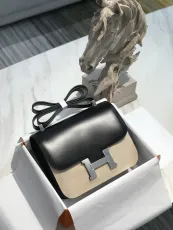 エルメスバッグ HERMES2022新作コンスタンスボックスメッセンジャーバッグ