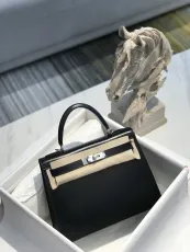 エルメスバッグ HERMES2022新作ケリーボックスハンドバッグ