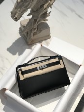 エルメスバッグ HERMES2022新作ミニケリーボックスハンドバッグ