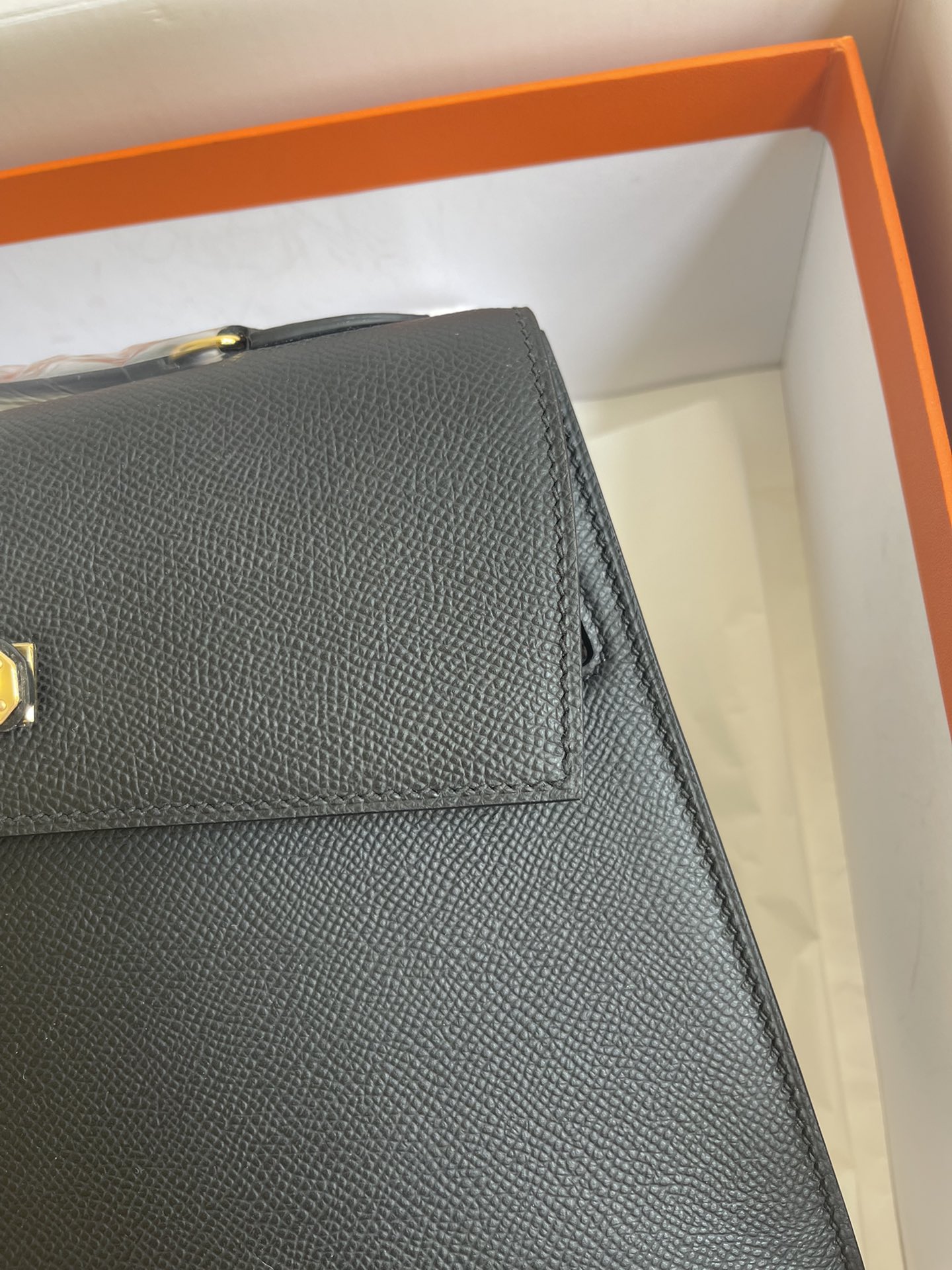 エルメスバッグ HERMES2022最新のケリーメッセンジャーバッグ