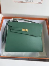 エルメスバッグ HERMES2022最新のケリーメッセンジャーバッグ