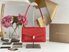 ブルガリバッグ BVLGARI 2022新作 EAST WEST ハンドバッグ 292320