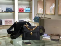 ブルガリバッグ BVLGARI2022新作 メッセンジャーバッグ 290875