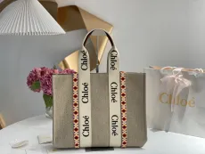 クロエバッグ CHLOE2022春夏新作ウッディリンジ刺繍トートバッグ