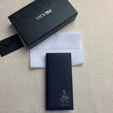 プラダ財布 PRADA2022の新作二つ折り長財布