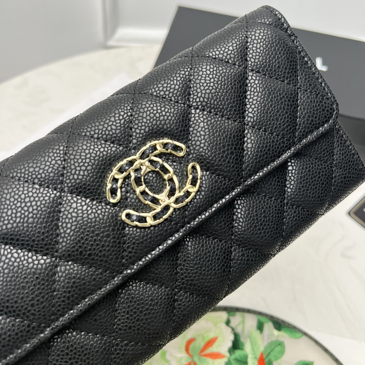 シャネル財布 CHANEL2022の新作二つ折り財布