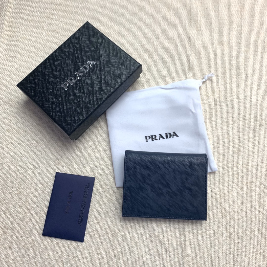 プラダ財布 PRADA2022の新作二つ折り財布