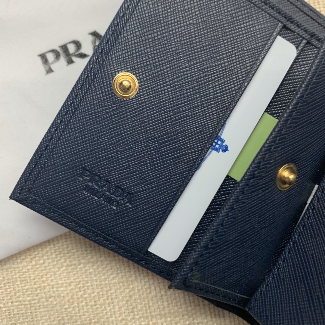 プラダ財布 PRADA2022の新作二つ折り財布