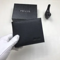 プラダ財布 PRADA2022の新作二つ折り財布