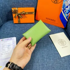 エルメス財布 HERMES2022新作カードホルダー