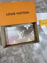 ルイヴィトン財布 LOUIS VUITTON2022 ニューカードパッケージ M81354