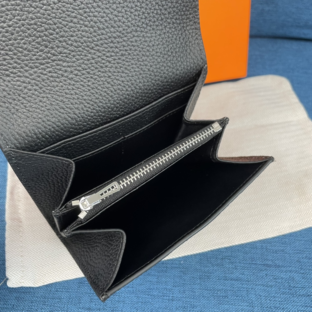エルメス財布 HERMES2022 新作 コンスタンス 二つ折り財布