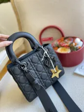 ディオールバッグ DIOR2022新作ハンドバッグ