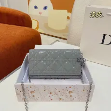 ディオールバッグ DIOR2022新作チェーンバッグ