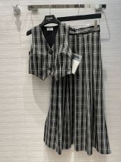 セリーヌ服 CELINE2022初秋の新作 スーツ ベスト スーツ
