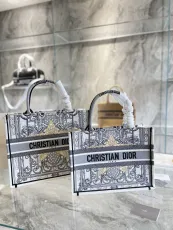 ディオールバッグ DIOR2022 ニューブック トート ハンドバッグ