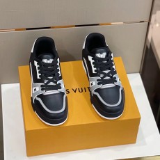 ルイヴィトン靴 LOUIS VUITTON 2022年春夏 メンズ トレーナー スニーカー