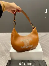 セリーヌバッグ CELINE2022新作ハンドバッグ