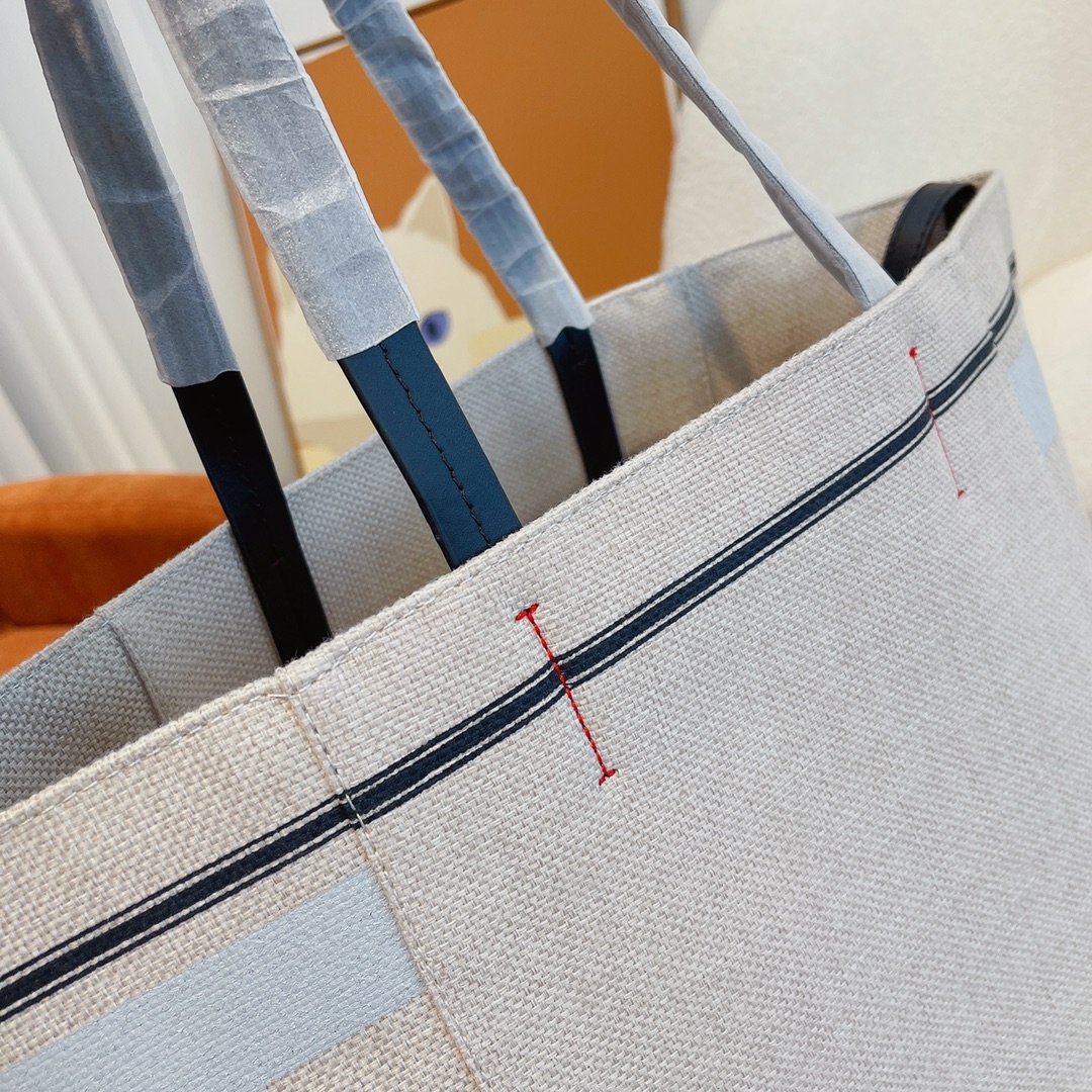 セリーヌバッグ CELINE2022年新作 カバファントム ショッピングバッグ