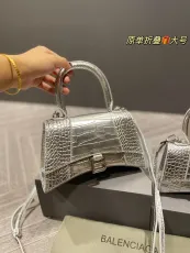 バレンシアガバッグ BALENCIAGA 2022新作 ミニ アワーグラス ハンドバッグ