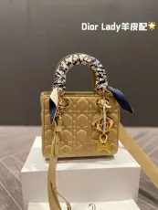 ディオールバッグ DIOR2022新作ハンドバッグ