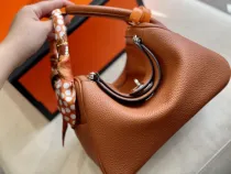 エルメスバッグ HERMES2022新作 リンディ ハンドバッグ