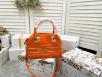ディオールバッグ DIOR2022新作ハンドバッグ